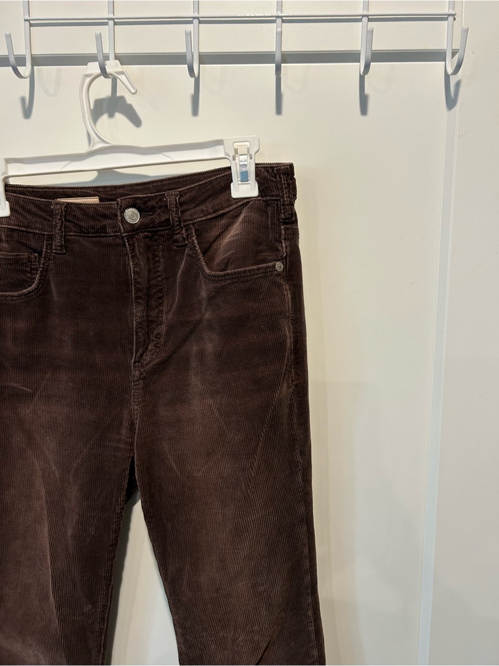 Pilcro Low-Rise Corduroy Flare Jean - Picture 6 of 13